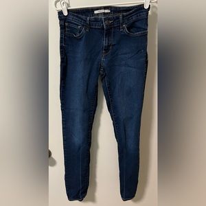 Levi Jeans Style 711 Skinny